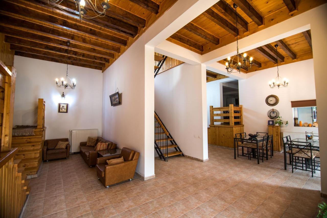 Villa Casa Domneasca à Baia de Fier Extérieur photo